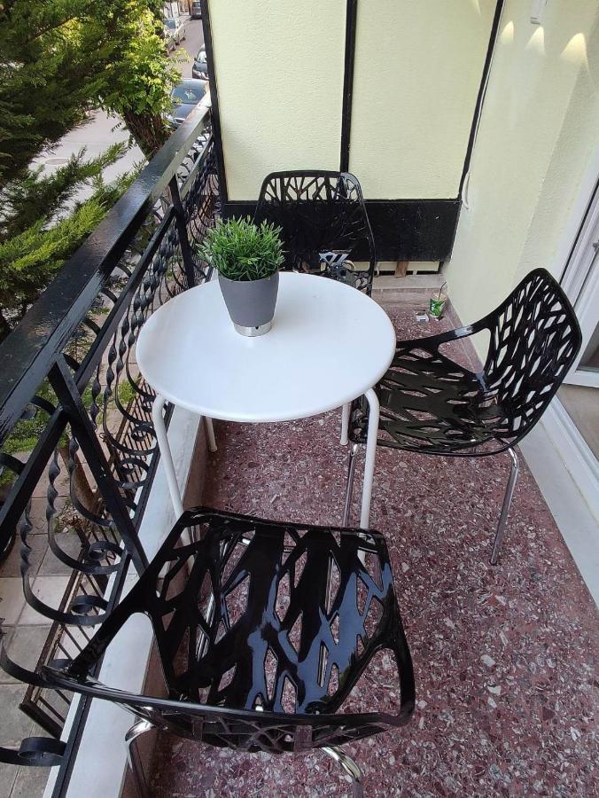 Haris Modern Apt. Near The Sea 테살로니키 외부 사진